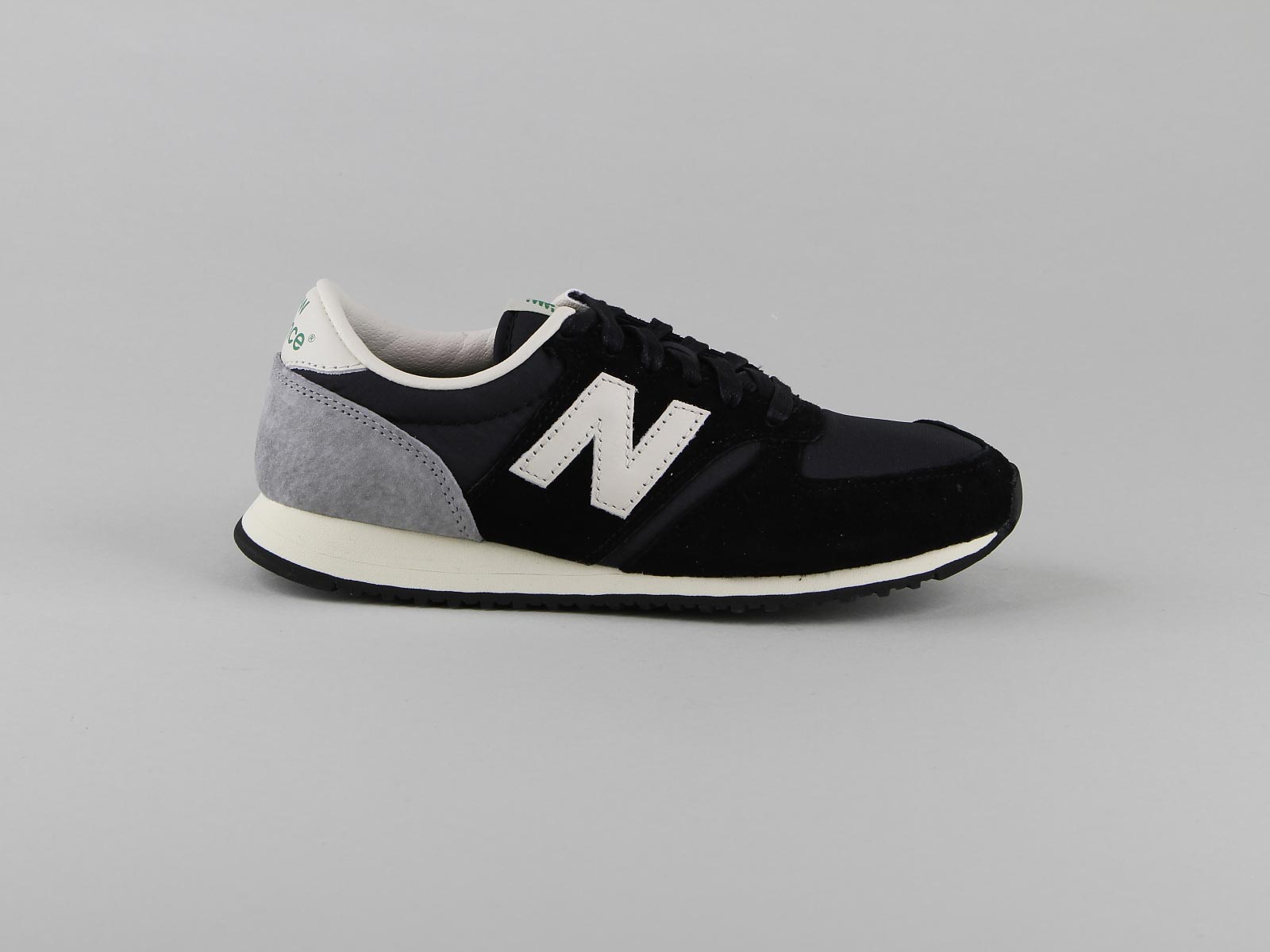 new balance noir et beige femme